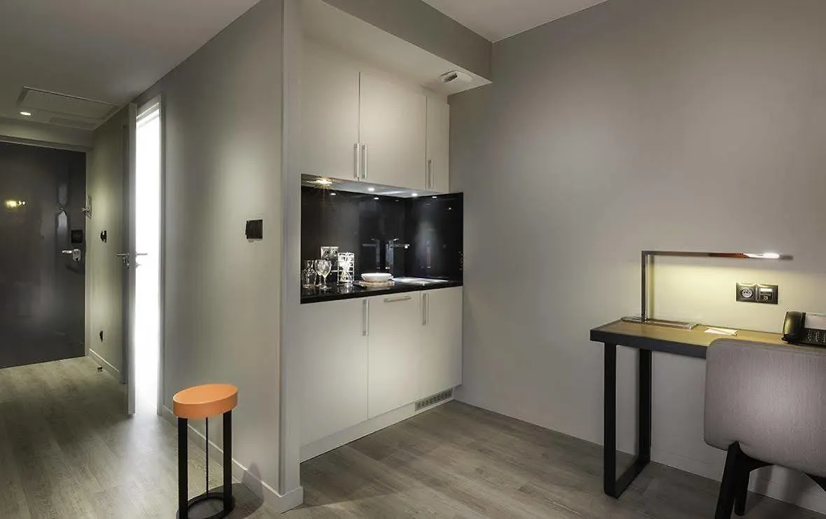 Aparthotel Adagio 19eme Cite De La Musique 4*