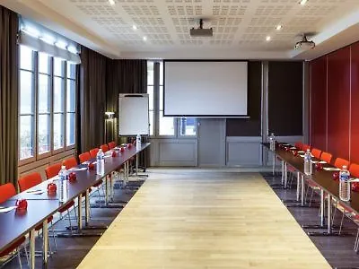 巴黎19区音乐城阿德吉奧公寓酒店 公寓式酒店 4*